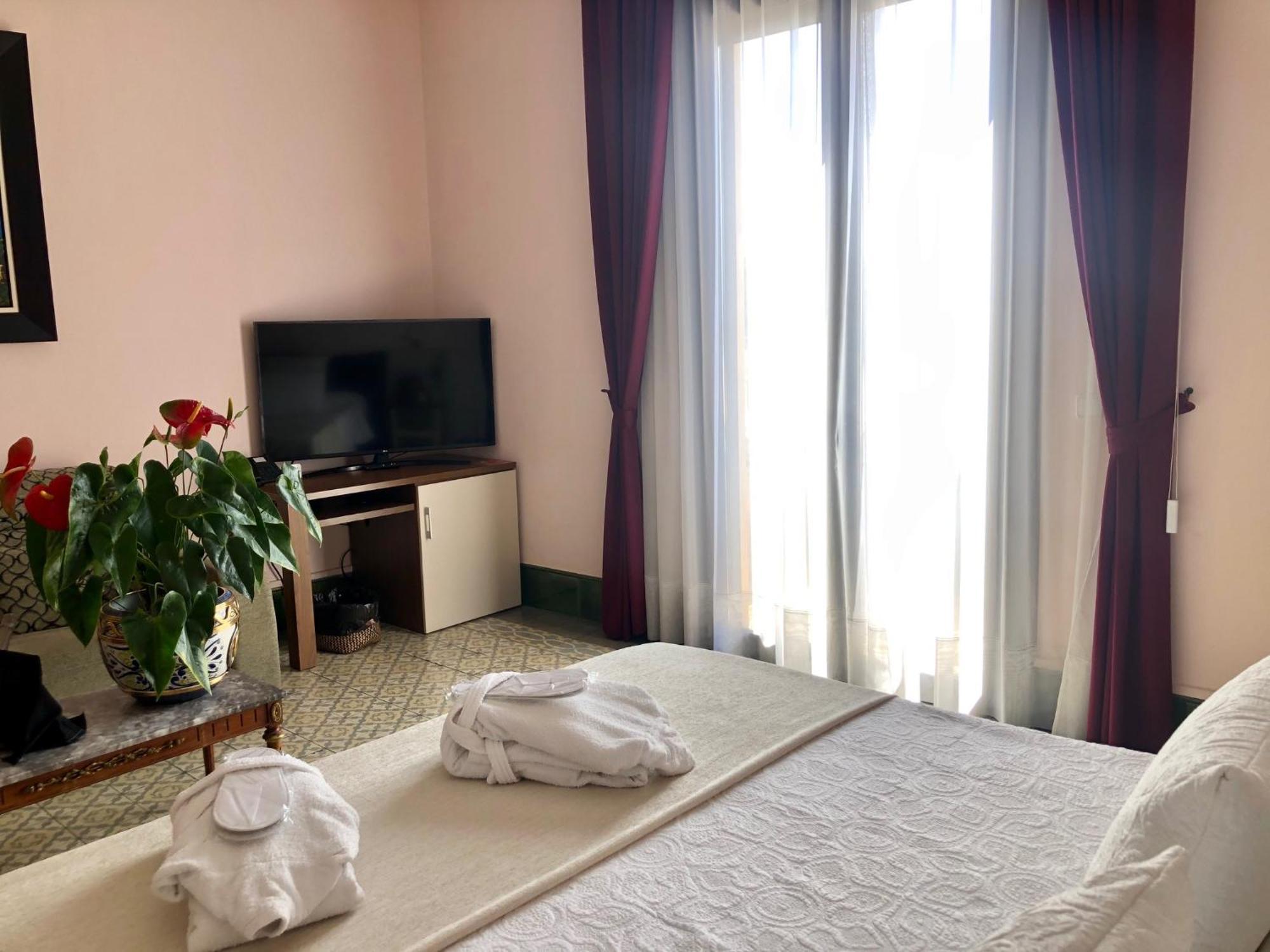 Hotel Llar De Capitans Masnou Rom bilde
