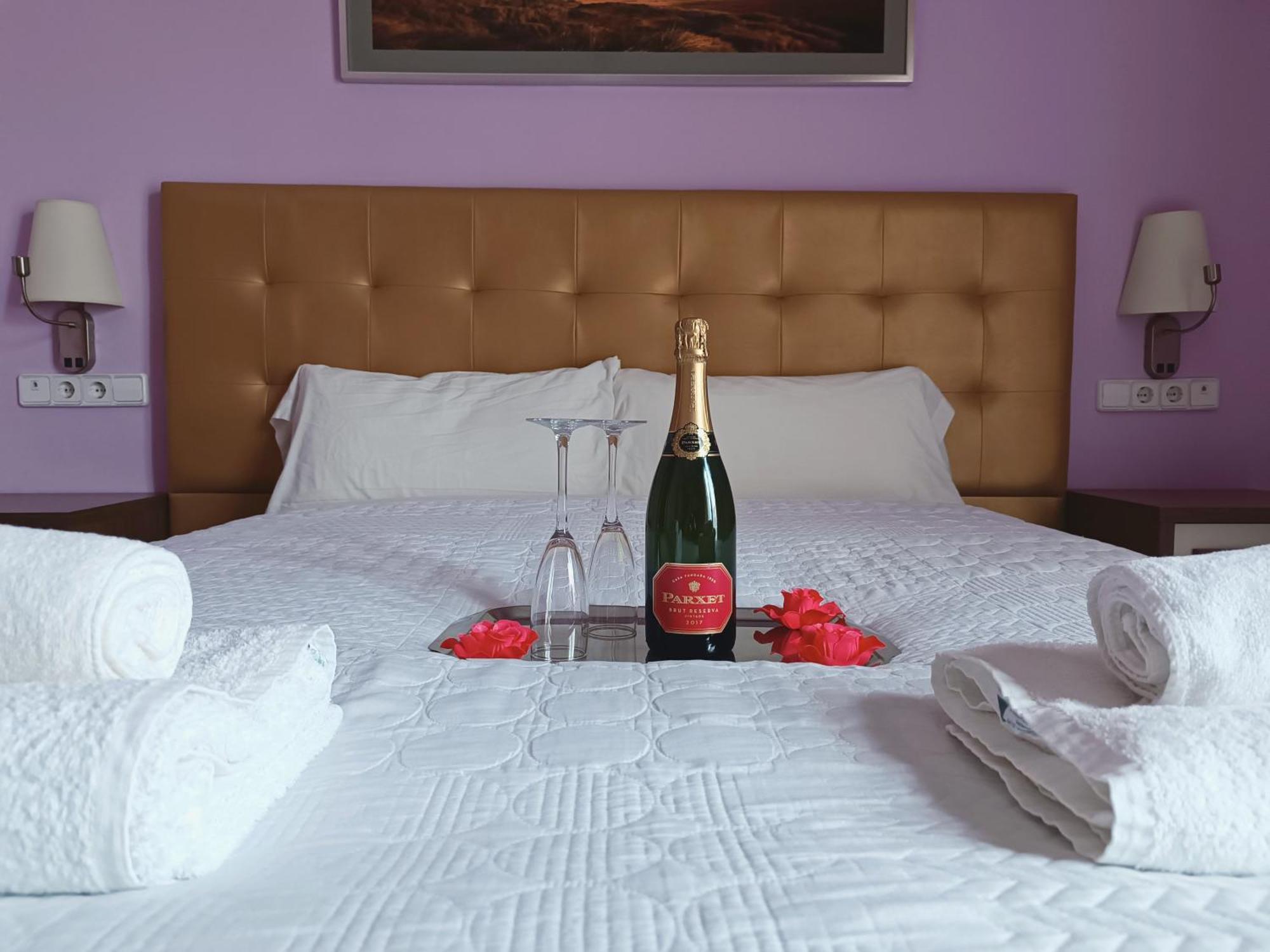 Hotel Llar De Capitans Masnou Eksteriør bilde